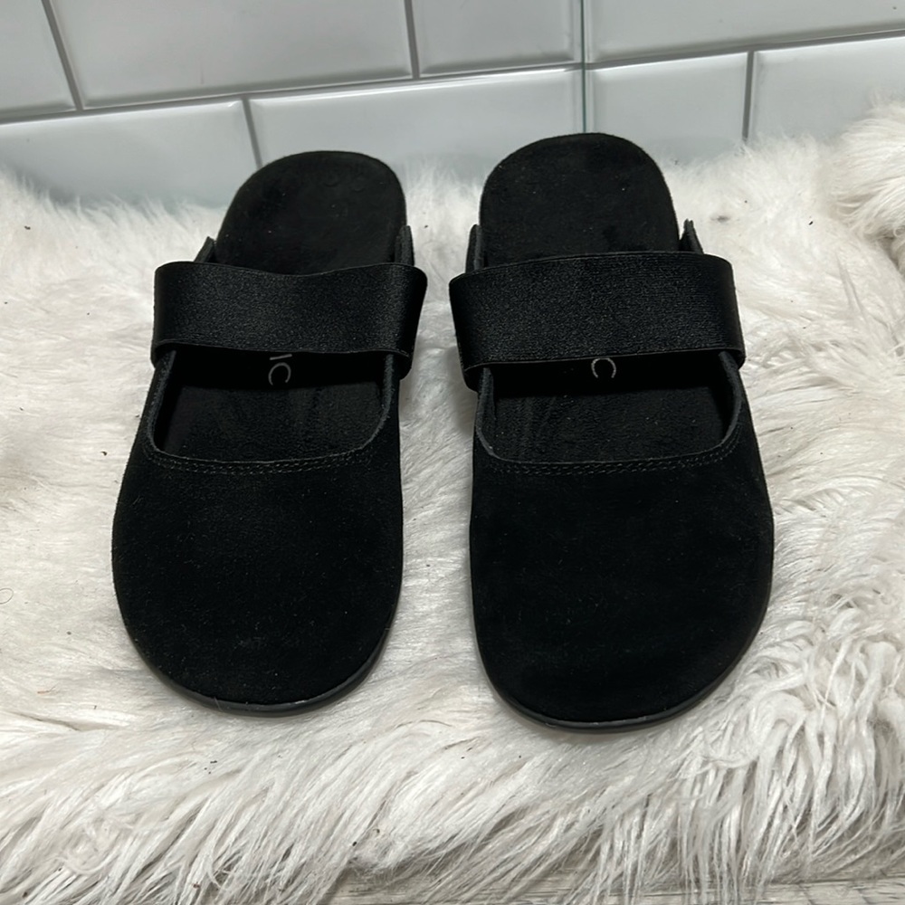 VIONIC laurel podiatric black suede designed Mules Women's Size 7